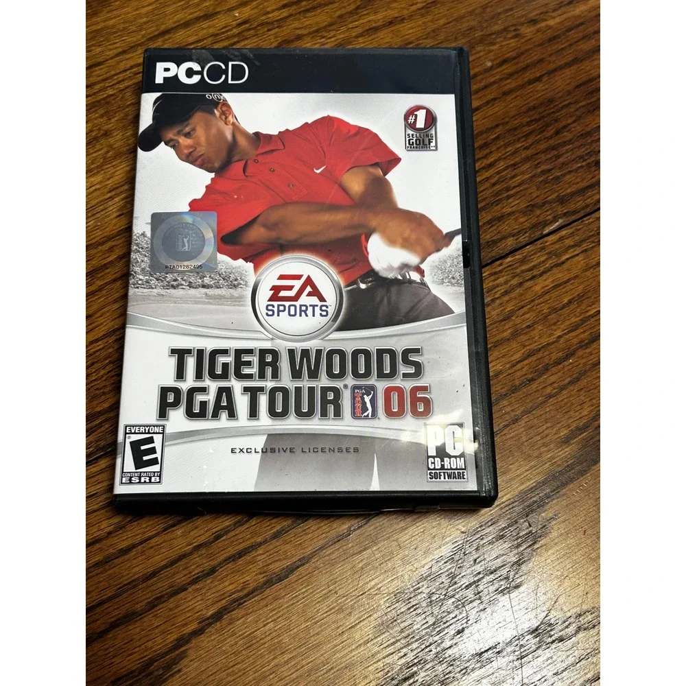 Tiger Woods PGA Tour‎ 06 & 07 PC Game Bundle EA Sports Golf Retro Windows DVD CD